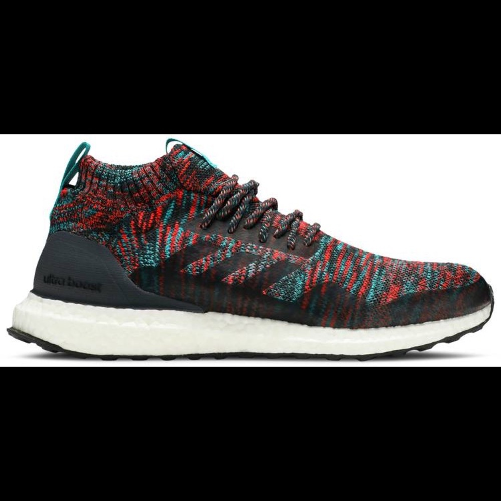 adidas ULTRABOOST MID Size 13